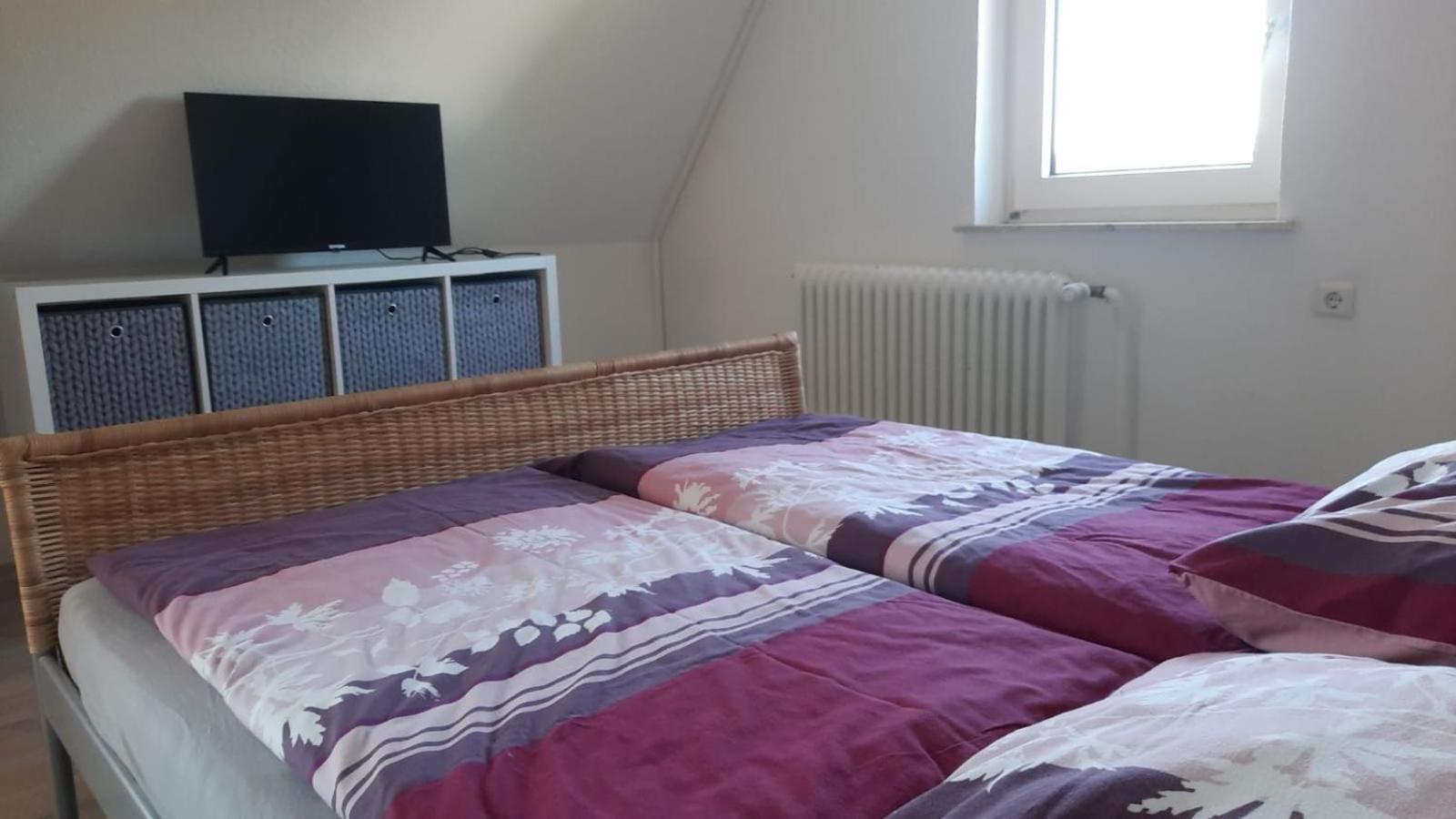 Ferienwohnung Mittelpunkt Schortens Luaran gambar